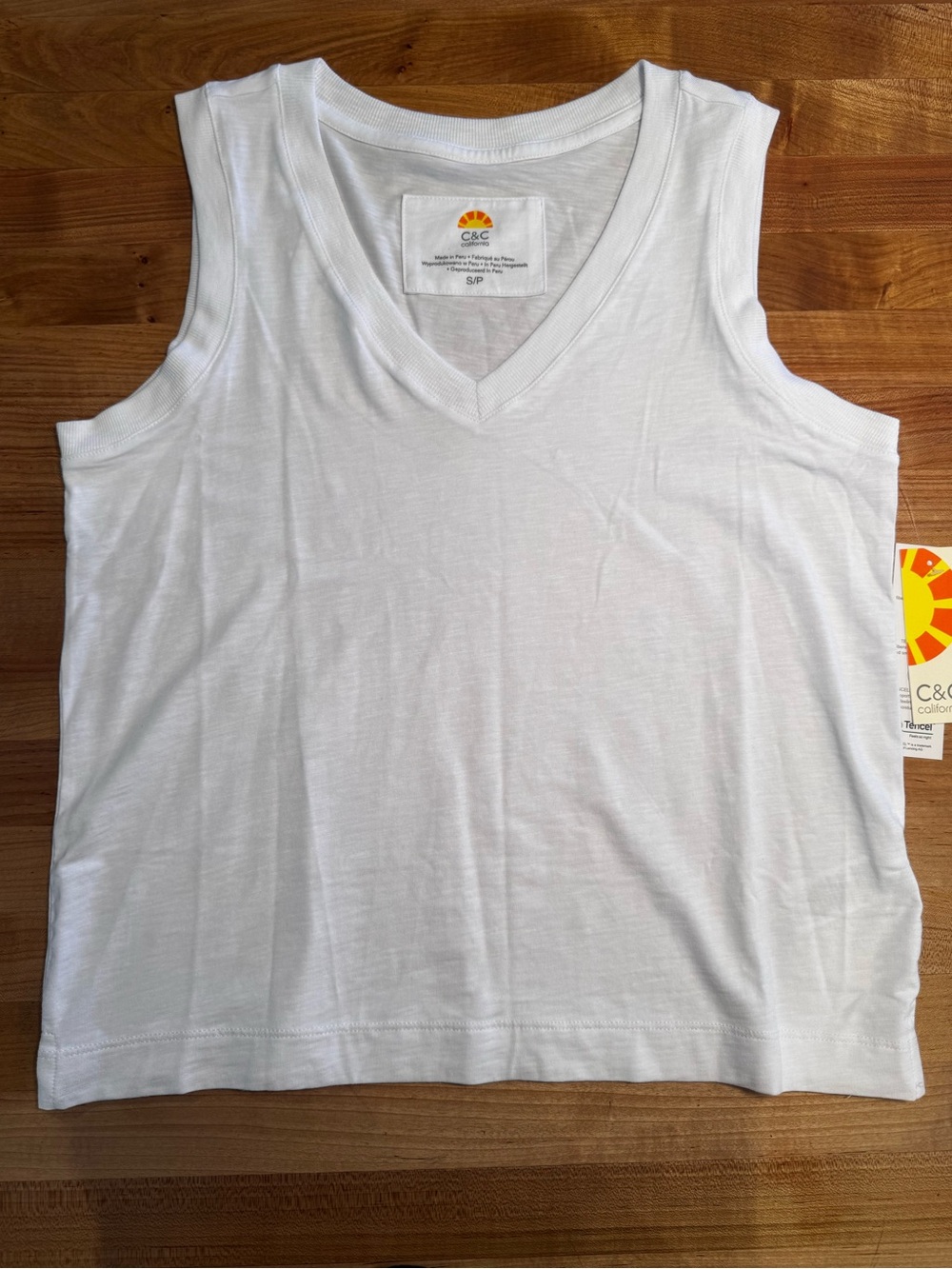 NWT C&C California V-Neck Relaxed Tank White - XS & S